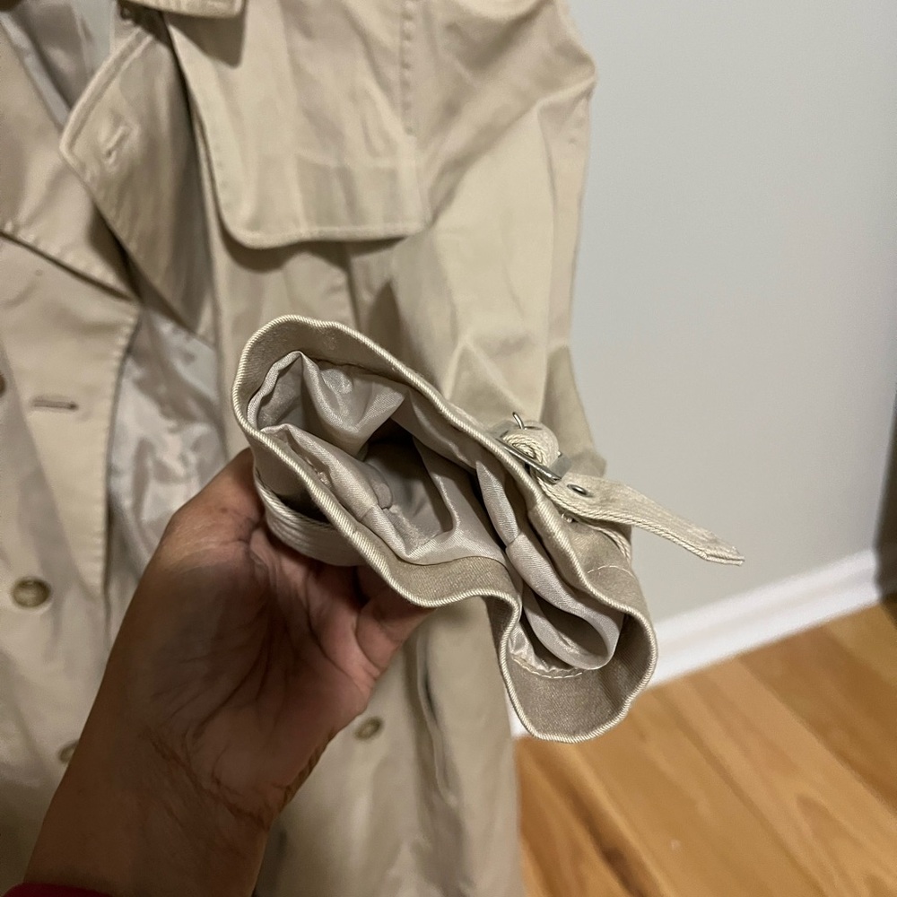 Gallery tan trench coat - Picture 8 of 14